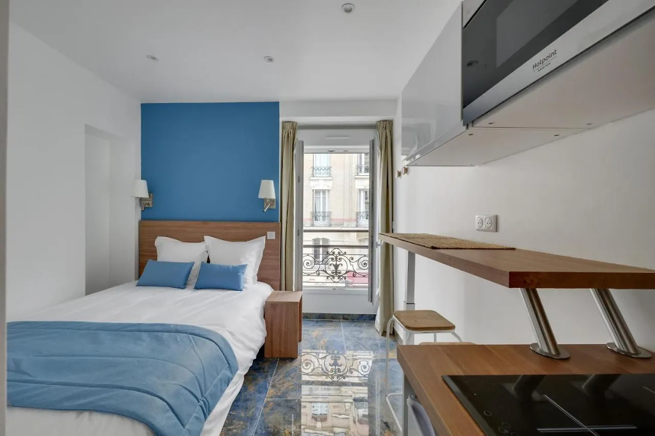 Le Bellevue 2* باريس